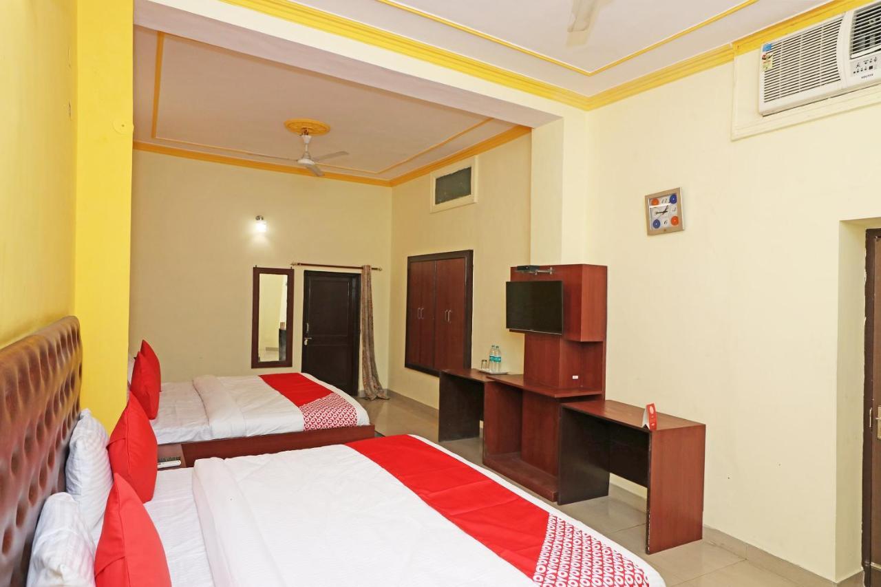 Oyo 14179 Panchvati Hotel Dehradun Ngoại thất bức ảnh