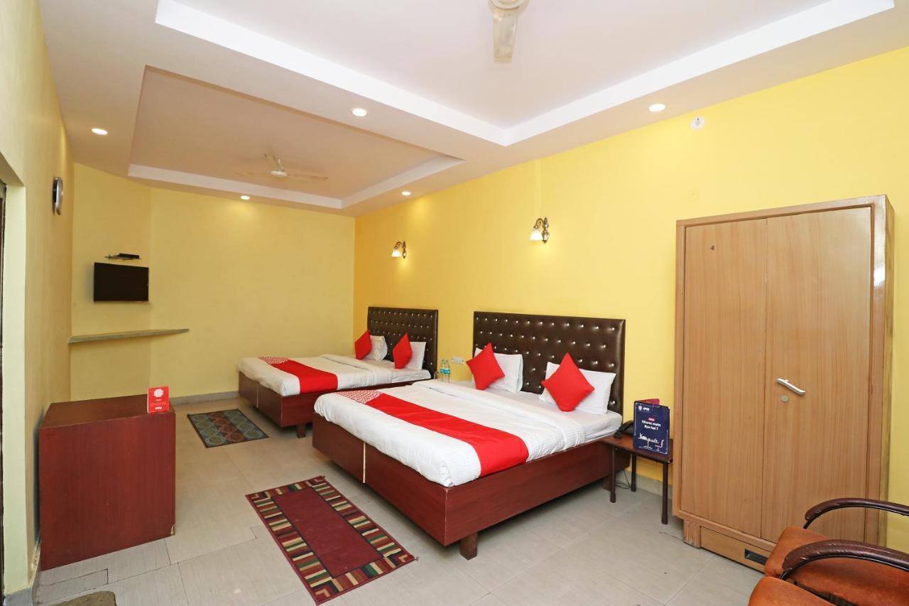 Oyo 14179 Panchvati Hotel Dehradun Ngoại thất bức ảnh